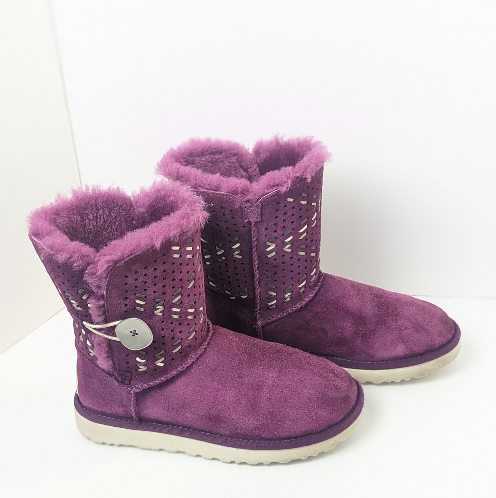 UGG Bailey Button Tehuano Boots - Picture 15 of 16